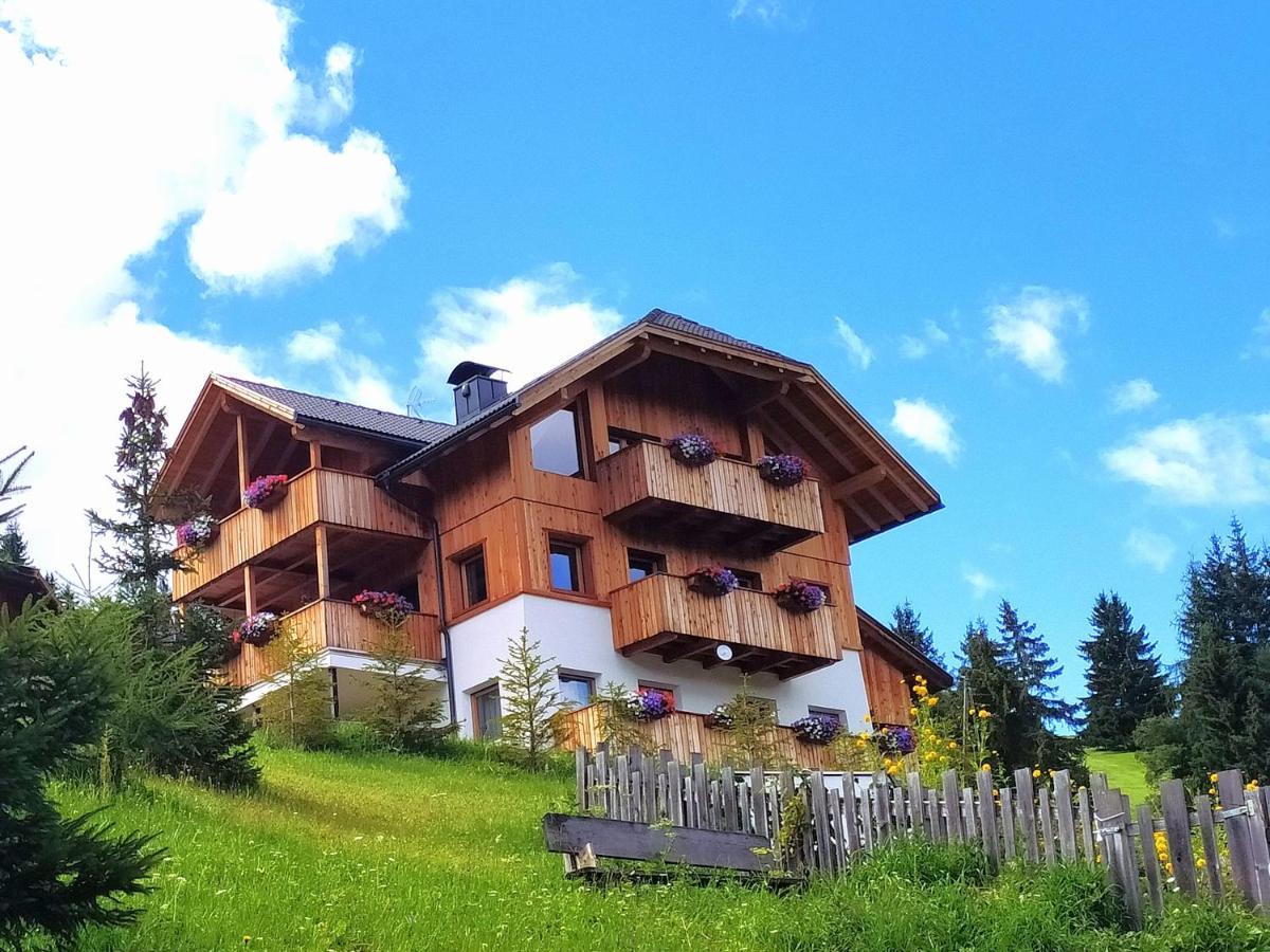 Agriturismo Luech Picedac La Valle Ngoại thất bức ảnh